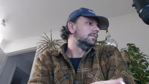 Snapshot of laidback_and_chill chatting on 01/13/25, 01:17 Rick online show from 01/13/25, 01:17