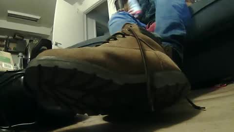 Snapshot of laidback_and_chill chatting on 01/19/25, 08:29 Rick online show from 01/19/25, 08:29