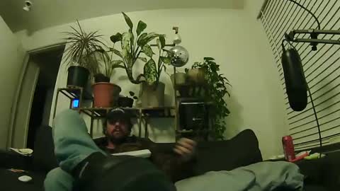 Snapshot of laidback_and_chill chatting on 01/20/25, 01:50 Rick online show from 01/20/25, 01:50