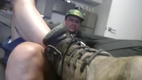 Snapshot of laidback_and_chill chatting on 09/11/25, 04:01 Rick online show from 09/11/25, 04:01