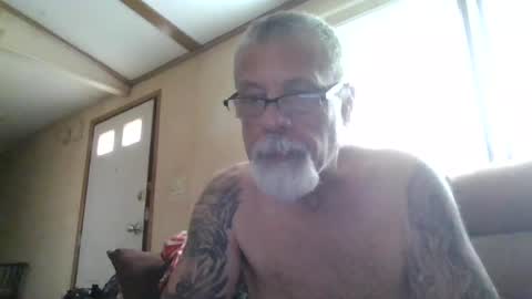 laidbackluxury online show from 06/12/26, 06:07
