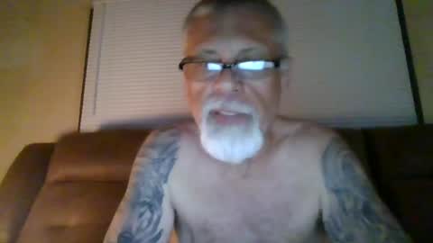 laidbackluxury online show from 06/16/26, 07:55