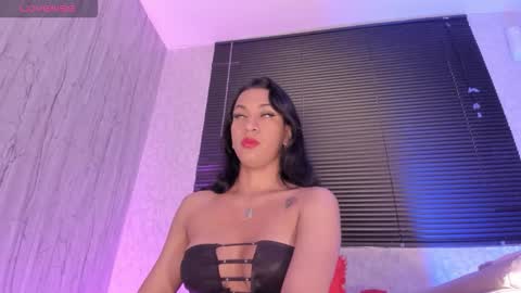 laiily bell online show from 12/16/25, 12:43