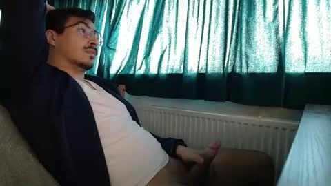 lailaiahr online show from 04/12/26, 01:49