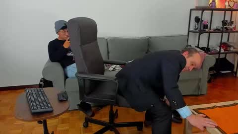 lajose52 online show from 11/10/25, 07:57