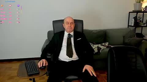 lajose52 online show from 01/18/26, 07:39