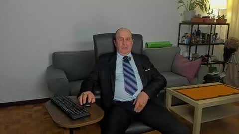 Snapshot of lajose52 chatting on 07/17/26, 07:08 lajose52 online show from 07/17/26, 07:08