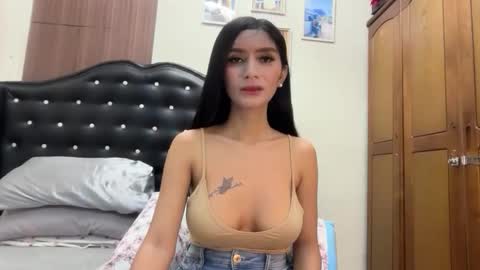 kristine online show from 05/10/26, 05:51