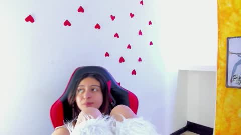 Snapshot of lala_clark chatting on 02/17/26, 08:37 Lala clark online show from 02/17/26, 08:37