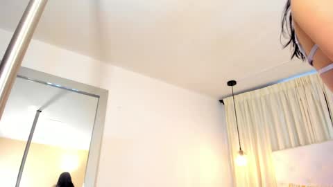 lala_demon online show from 04/24/26, 12:18