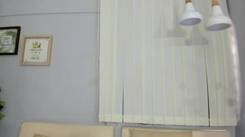 Snapshot of lala_demon chatting on 05/27/26, 12:35 lala_demon online show from 05/27/26, 12:35