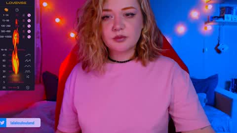 Snapshot of lala_loulou chatting on 12/22/24, 07:31 Nicky online show from 12/22/24, 07:31