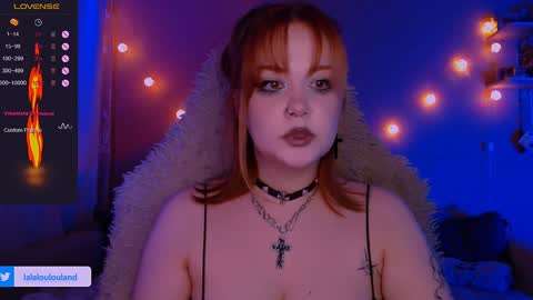 Snapshot of lala_loulou chatting on 02/02/25, 03:17 Nicky online show from 02/02/25, 03:17