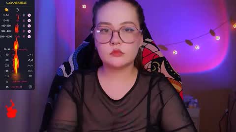 Nicky online show from 11/21/25, 09:35