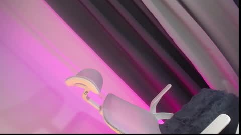 luna  online show from 09/11/25, 12:33