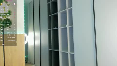 Julia online show from 02/06/26, 08:12