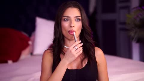 Lala online show from 11/03/25, 07:48