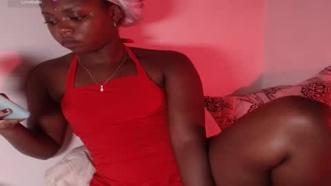 Snapshot of lalipop1 chatting on 11/25/25, 01:16 lali online show from 11/25/25, 01:16