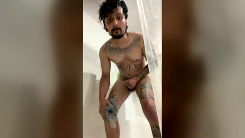 Snapshot of laloeh977 chatting on 03/23/26, 05:00 laloeh977 online show from 03/23/26, 05:00