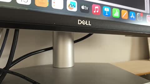 Luna online show from 01/15/26, 12:32