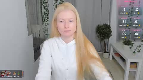 Laly online show from 07/21/26, 11:34