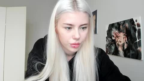 Erika online show from 10/15/25, 08:36