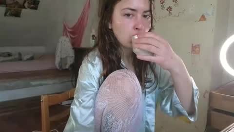 I work 5PM to 9 PM EST  New York online show from 03/20/26, 02:33