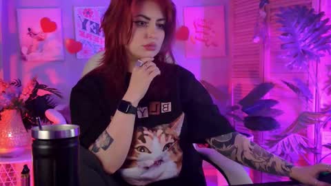 just call me Lana  and her security online show from 03/14/26, 08:53