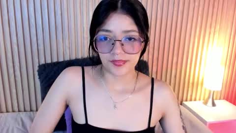 ... .          . ... online show from 09/24/25, 01:03