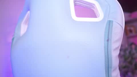 Lana online show from 11/06/25, 02:01