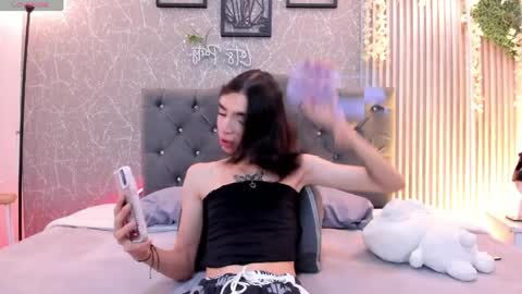 lana_gill online show from 04/12/26, 04:56