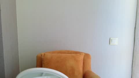 lana_gl online show from 06/17/26, 07:33