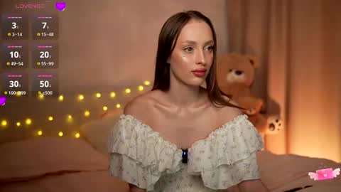 Snapshot of lanaa_me chatting on 07/16/26, 01:06 Milana online show from 07/16/26, 01:06
