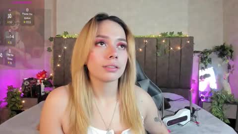 Lana online show from 02/15/26, 05:26