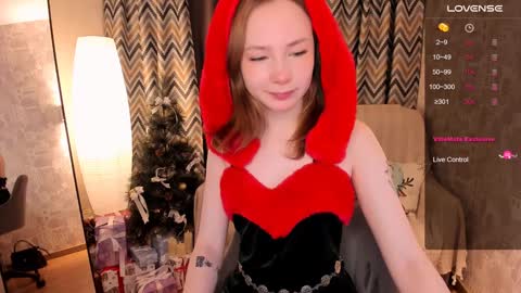 Lana online show from 12/22/24, 07:11