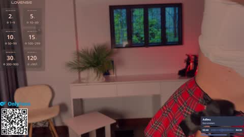 Lana online show from 02/04/25, 12:51