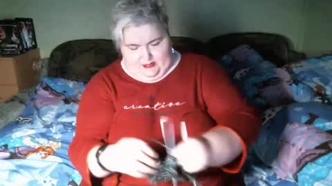 Snapshot of lanacat555 chatting on 01/20/25, 11:32 lanacat555 online show from 01/20/25, 11:32