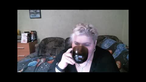 Snapshot of lanacat555 chatting on 02/03/25, 10:00 lanacat555 online show from 02/03/25, 10:00
