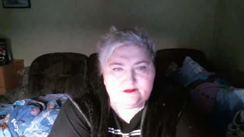Snapshot of lanacat555 chatting on 02/13/25, 11:04 lanacat555 online show from 02/13/25, 11:04