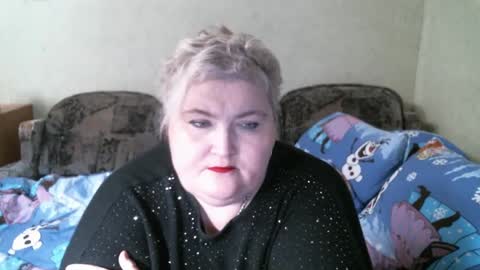 Snapshot of lanacat555 chatting on 02/17/25, 08:15 lanacat555 online show from 02/17/25, 08:15
