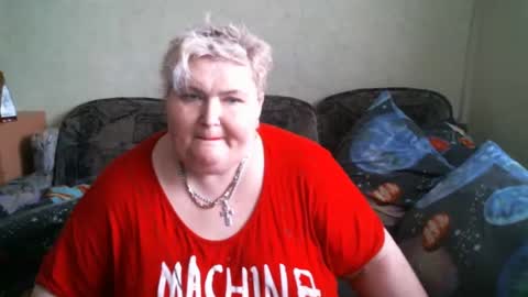 Snapshot of lanacat555 chatting on 02/20/25, 11:09 lanacat555 online show from 02/20/25, 11:09
