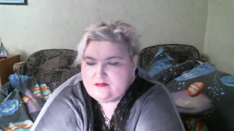Snapshot of lanacat555 chatting on 02/20/25, 10:48 lanacat555 online show from 02/20/25, 10:48