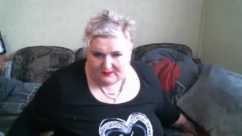 Snapshot of lanacat555 chatting on 03/04/25, 01:38 lanacat555 online show from 03/04/25, 01:38