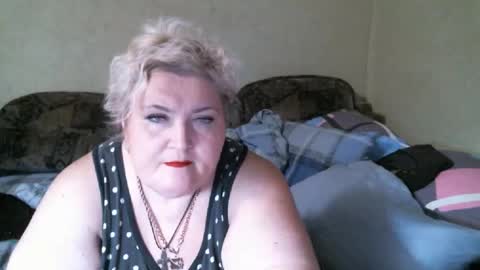 Snapshot of lanacat555 chatting on 09/10/25, 10:32 lanacat555 online show from 09/10/25, 10:32