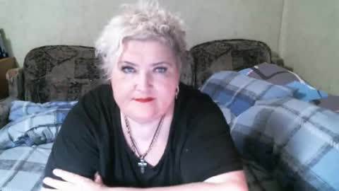 Snapshot of lanacat555 chatting on 09/13/25, 11:15 lanacat555 online show from 09/13/25, 11:15