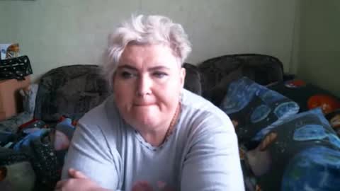 Snapshot of lanacat555 chatting on 09/29/25, 10:53 lanacat555 online show from 09/29/25, 10:53