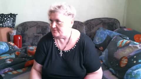 Snapshot of lanacat555 chatting on 10/11/25, 10:36 lanacat555 online show from 10/11/25, 10:36