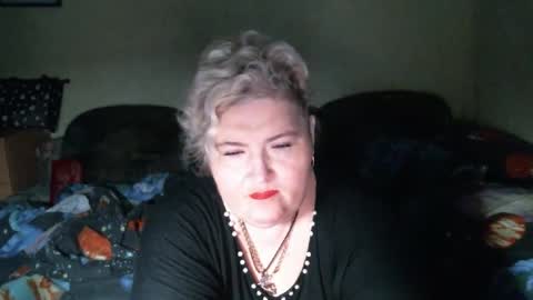 Snapshot of lanacat555 chatting on 10/11/25, 11:03 lanacat555 online show from 10/11/25, 11:03