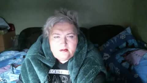 lanacat555 online show from 01/18/26, 12:25