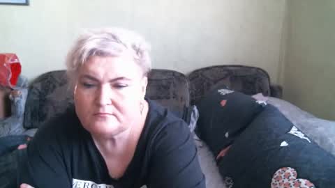 lanacat555 online show from 03/11/26, 10:32